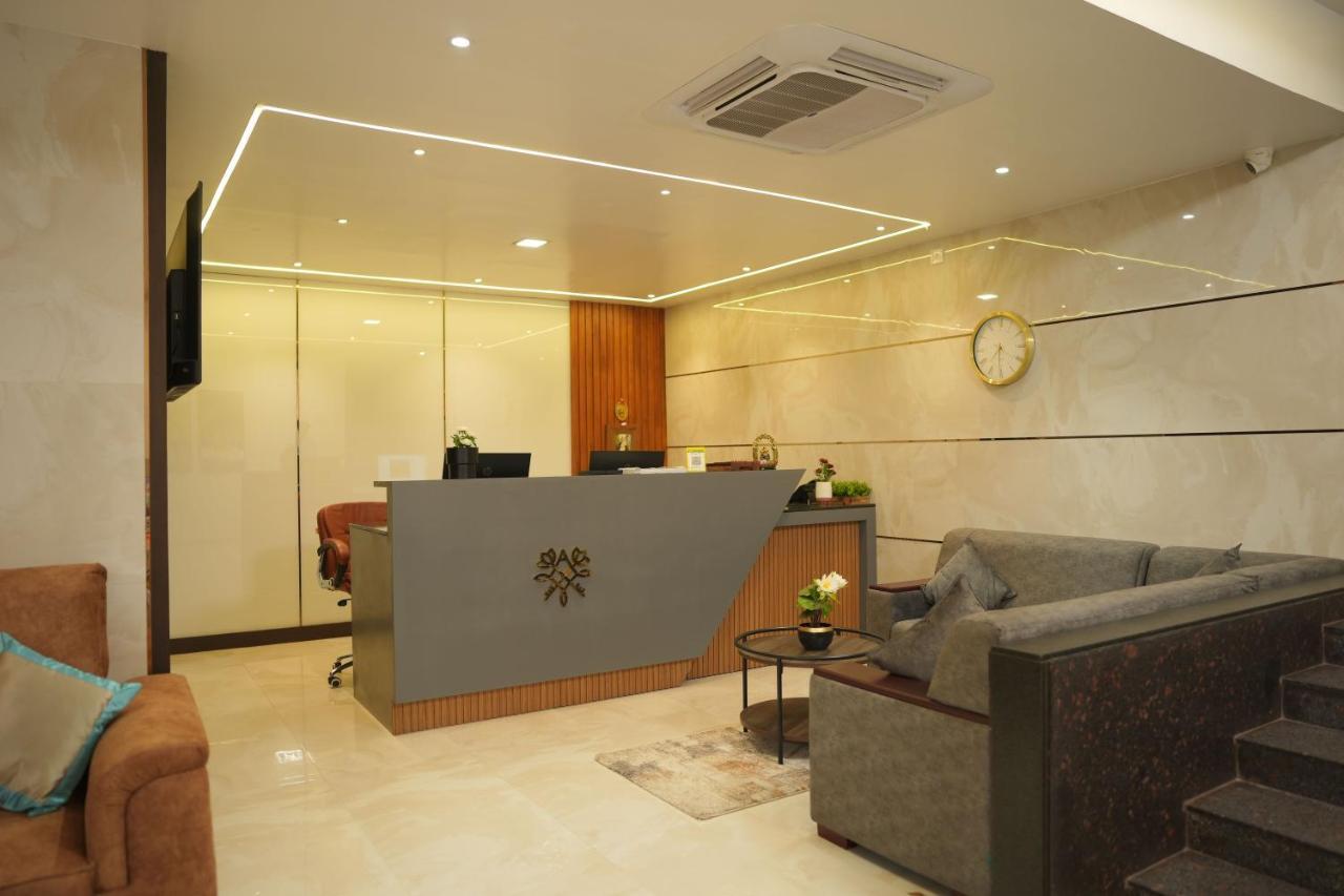 Sri Ambal Grand Hotel Virudunagar Екстериор снимка